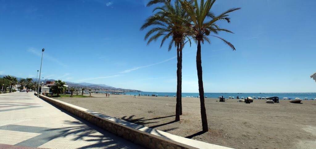 Estudio Torre Del Mar Extérieur photo